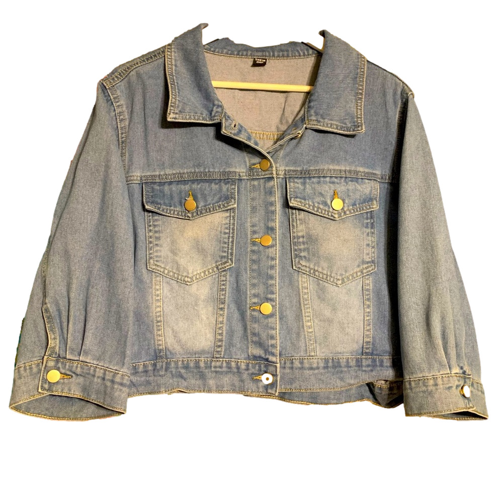 Cropped 3/4 Sleeve Jean Jacket w/ Gold Buttons